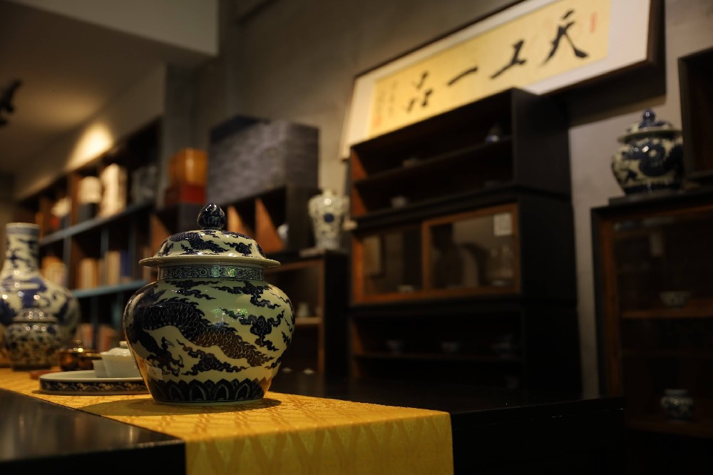  舜瓷半刀泥：千年宋艺，刀锋上的景德镇绝唱(图1)